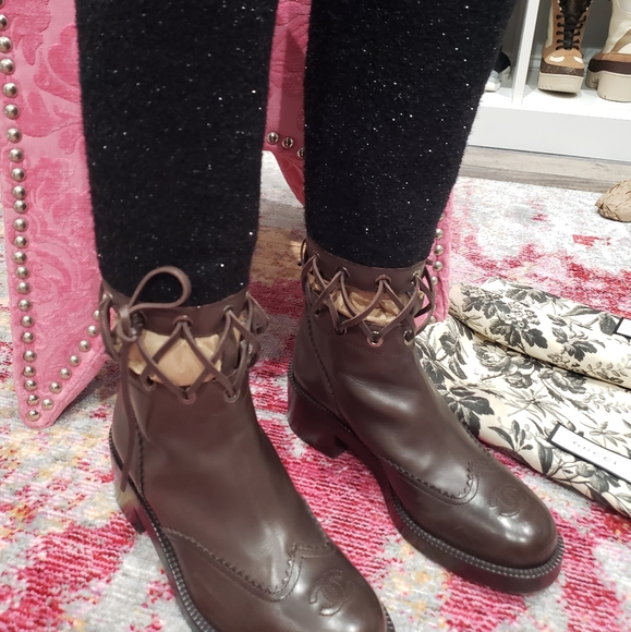 Chanel Limited Edition Runway Boots - Picture 5 of 13
